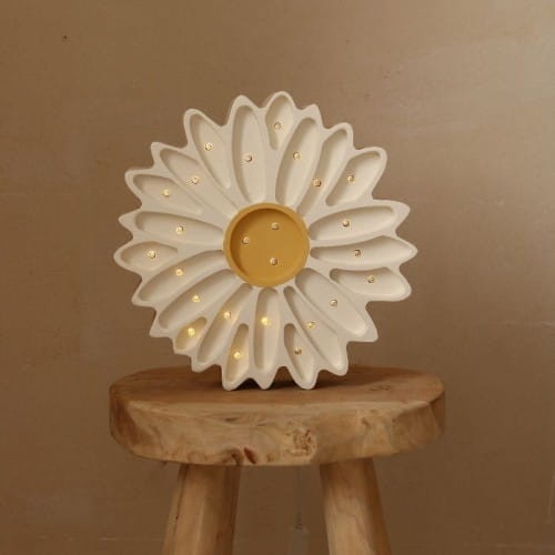 little lights daisy lamp