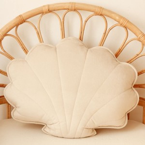 MOI MILI - BIG VELVET SHELL PILLOW CREAM