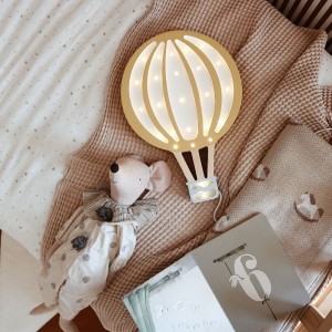LITTLE LIGHTS - FLYING BALLOON LAMP LIGHT MUSTARD