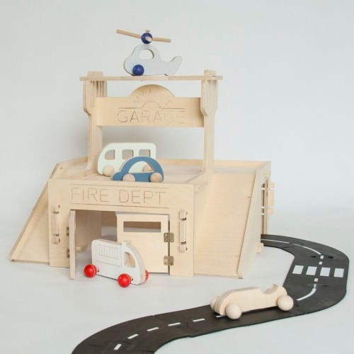 wooden-fire-station-for-kids (10).jpg
