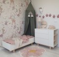 linen decorations for girl room