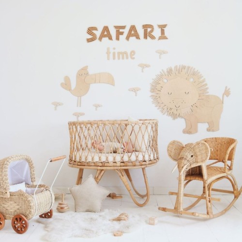 lion wall decoration