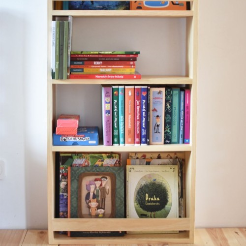 drewniana biblioteczka do pokoju dziecka (2).jpg