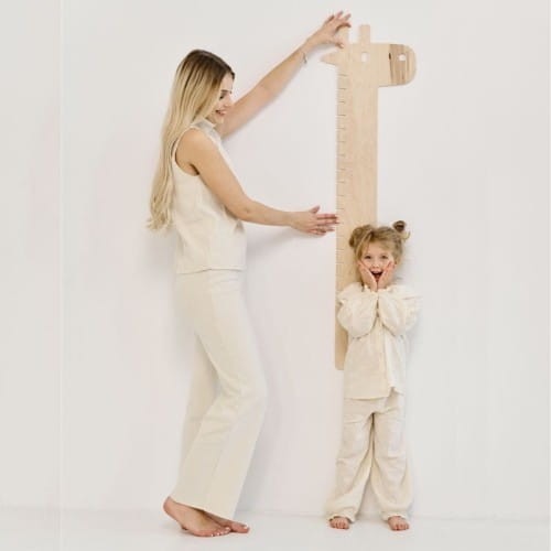 wooden-height-measurment (1).jpg